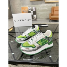 Givenchy Sneakers